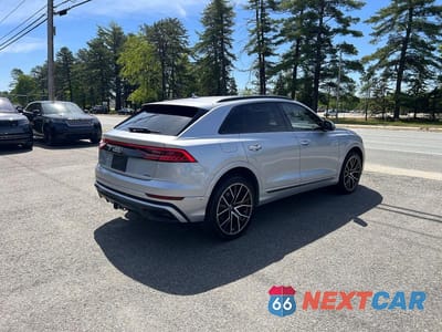 Czwarte zdjęcie samochodu z boku: 2020 AUDI Q8 PREMIUM PLUS S-LINE VIN:WA1EVAF14LD002337 - miniatura