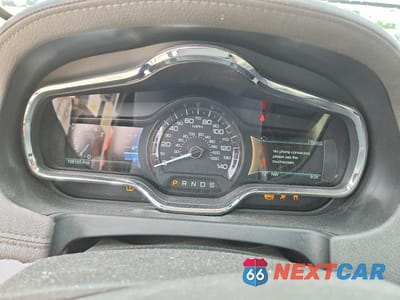 Zdjęcie 9 z 12 samochodu: 2018 LINCOLN MKT VIN:2LMHJ5AT5JBL01708 - miniatura