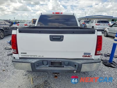 Zdjęcie 6 z 13 samochodu: 2009 GMC SIERRA C1500 SLE VIN:3GTEC23039G268554 - miniatura