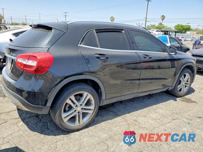 Trzecie zdjęcie samochodu z tyłu: 2017 MERCEDES-BENZ GLA 250 4MATIC VIN:WDCTG4GB8HJ335921 - miniatura