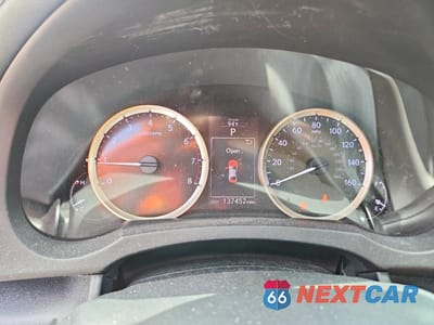 Zdjęcie 9 z 13 samochodu: 2016 LEXUS IS 200T VIN:JTHBA1D21G5017585 - miniatura
