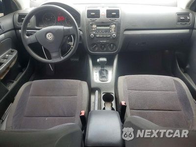 Zdjęcie 8 z 12 samochodu: 2006 VOLKSWAGEN JETTA VALUE VIN:3VWPF71K66M760751 - miniatura