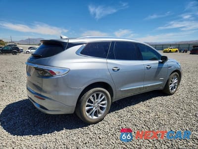 Trzecie zdjęcie samochodu z tyłu: 2023 BUICK ENCLAVE AVENIR VIN:5GAEVCKW4PJ276116 - miniatura