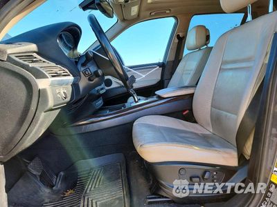 Zdjęcie 7 z 13 samochodu: 2012 BMW X5 VIN:5UXZW0C55CL669881 - miniatura