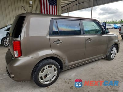 Trzecie zdjęcie samochodu z tyłu: 2013 SCION XB BASE VIN:JTLZE4FE2DJ042144 - miniatura