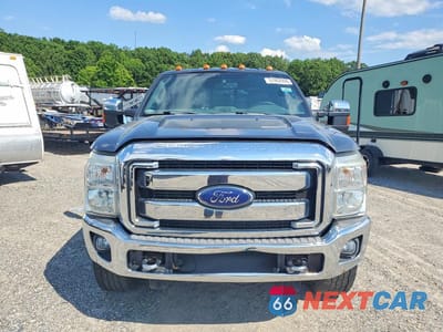 Piąte zdjęcie samochodu w środku: 2016 FORD F350 SUPER DUTY VIN:1FT8W3BT6GEA10796 - miniatura
