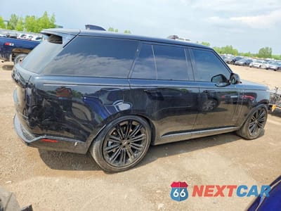 Trzecie zdjęcie samochodu z tyłu: 2024 LAND ROVER RANGE ROVER SE VIN:SALKP9E91RA090582 - miniatura