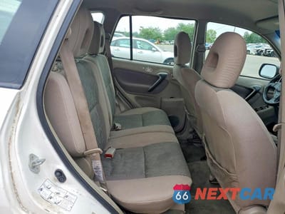 Zdjęcie 11 z 13 samochodu: 2001 TOYOTA RAV4 BASE VIN:JTEGH20V510031112 - miniatura