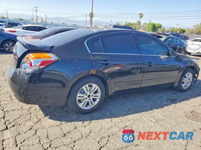 Trzecie zdjęcie samochodu z tyłu: 2012 NISSAN ALTIMA 2.5 VIN:1N4AL2AP5CN479323 - miniatura