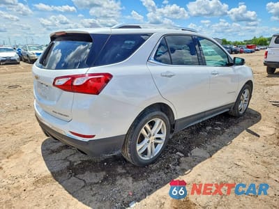 Trzecie zdjęcie samochodu z tyłu: 2019 CHEVROLET EQUINOX PREMIER VIN:2GNAXYEX3K6296671 - miniatura