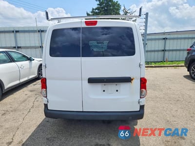 Zdjęcie 6 z 12 samochodu: 2015 NISSAN NV200 DELIVERY VAN VIN:3N6CM0KN3FK703987 - miniatura