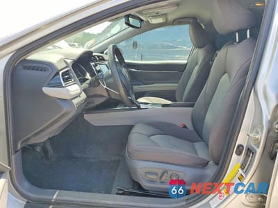 Zdjęcie 7 z 12 samochodu: 2018 TOYOTA CAMRY LE VIN:4T1B11HK9JU650923 - miniatura