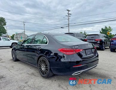 Trzecie zdjęcie samochodu z tyłu: 2022 MERCEDES-BENZ C 300 VIN:W1KAF4GB4NR042438 - miniatura