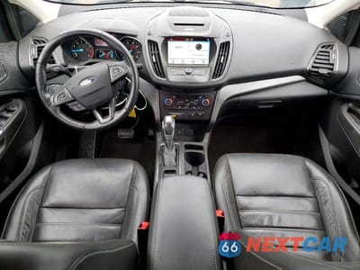 Zdjęcie 8 z 13 samochodu: 2018 FORD ESCAPE SEL VIN:1FMCU0HD5JUA08609 - miniatura