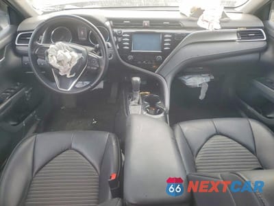 Zdjęcie 8 z 12 samochodu: 2018 TOYOTA CAMRY SE VIN:4T1B11HK4JU602195 - miniatura