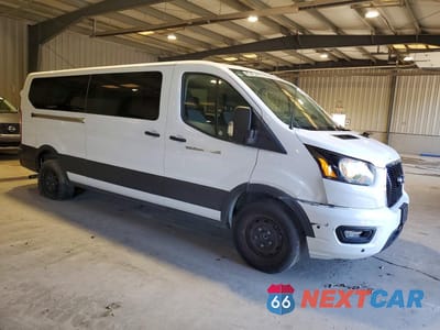 Czwarte zdjęcie samochodu z boku: 2024 FORD TRANSIT T-350 VIN:1FBAX2YG5RKA28847 - miniatura