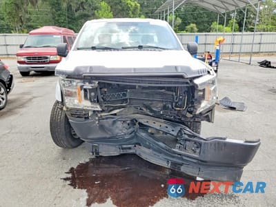 Piąte zdjęcie samochodu w środku: 2018 FORD F150 VIN:1FTMF1CB3JKD28425 - miniatura