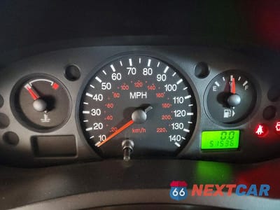 Zdjęcie 9 z 12 samochodu: 2005 FORD FOCUS ZX3 VIN:3FAFP31N95R143883 - miniatura