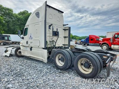 Trzecie zdjęcie samochodu z tyłu: 2019 FREIGHTLINER CASCADIA 125 SEMI TRUCK VIN:3AKJGLDR9KSKP0904 - miniatura