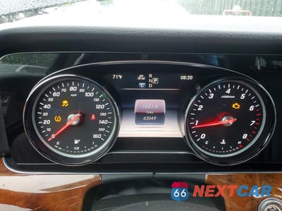 Zdjęcie 9 z 12 samochodu: 2018 MERCEDES-BENZ E 300 4MATIC VIN:WDDZF4KB2JA478367 - miniatura