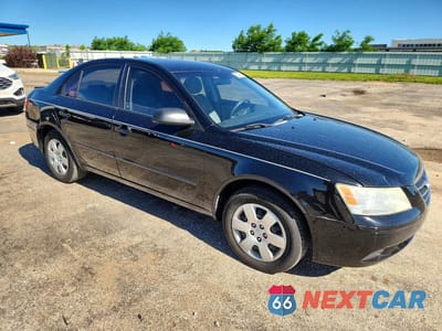 Czwarte zdjęcie samochodu z boku: 2009 HYUNDAI SONATA GLS VIN:5NPET46C39H550332 - miniatura