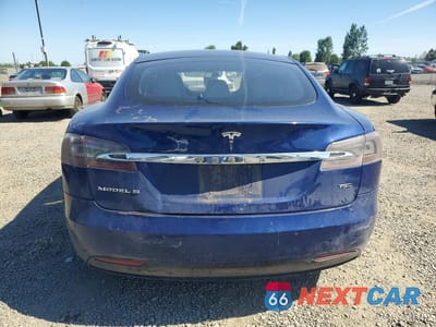 Zdjęcie 6 z 12 samochodu: 2016 TESLA MODEL S VIN:5YJSA1E22GF136812 - miniatura