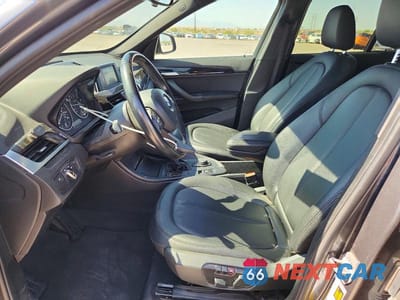 Zdjęcie 7 z 12 samochodu: 2018 BMW X1 SDRIVE28I VIN:WBXHU7C35J5H41566 - miniatura