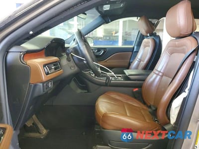 Zdjęcie 7 z 13 samochodu: 2020 LINCOLN AVIATOR VIN:5LM5J7XC7LGL34655 - miniatura