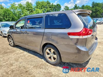Drugie zdjęcie samochodu z przodu: 2013 TOYOTA SIENNA L 7-PASSENGER VIN:5TDZK3DCXDS365568 - miniatura