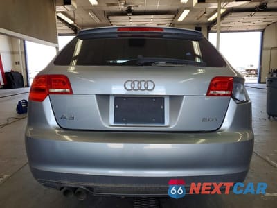 Zdjęcie 6 z 12 samochodu: 2010 AUDI A3 PREMIUM VIN:WAUBEBFM8AA106625 - miniatura