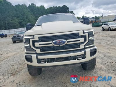 Piąte zdjęcie samochodu w środku: 2018 FORD F250 SUPER DUTY VIN:1FT7W2BT9JEC40913 - miniatura