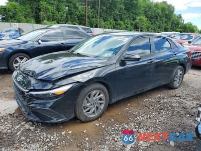2024 HYUNDAI ELANTRA SEL KMHLM4DG2RU816029 - główne zdjęcie licytacji z USA - miniatura