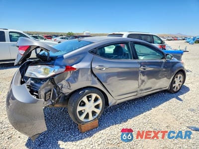 Trzecie zdjęcie samochodu z tyłu: 2012 HYUNDAI ELANTRA LIMITED VIN:5NPDH4AE9CH093913 - miniatura