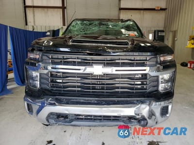 Piąte zdjęcie samochodu w środku: 2026 CHEVROLET SILVERADO K2500 HEAVY DUTY LT VIN:2GC1KNEY8T1154765 - miniatura