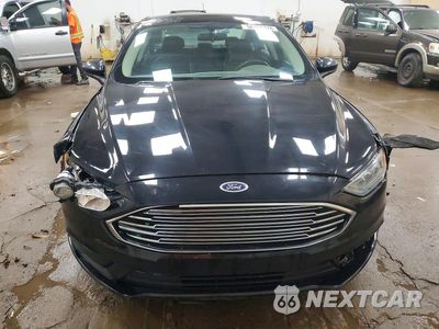 Piąte zdjęcie samochodu w środku: 2017 FORD FUSION SE VIN:3FA6P0H71HR220448 - miniatura