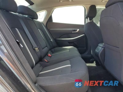 Zdjęcie 10 z 13 samochodu: 2024 HYUNDAI SONATA SEL VIN:KMHL64JA0RA369616 - miniatura