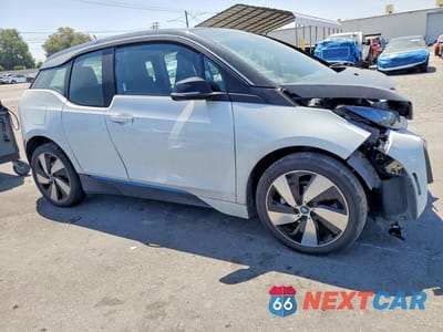 Czwarte zdjęcie samochodu z boku: 2019 BMW I3 BEV VIN:WBY8P2C59K7E72503 - miniatura