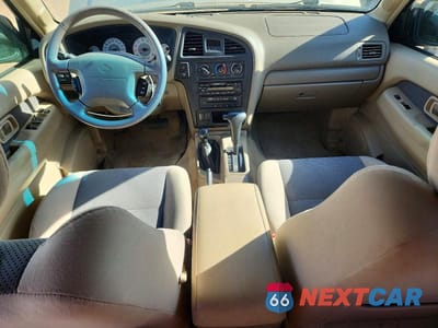 Zdjęcie 8 z 12 samochodu: 2001 NISSAN PATHFINDER SE VIN:JN8DR09Y71W570239 - miniatura