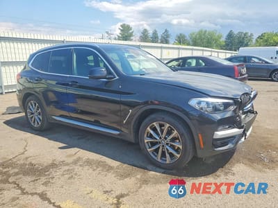 Czwarte zdjęcie samochodu z boku: 2019 BMW X3 SDRIVE30I VIN:5UXTR7C52KLR53568 - miniatura
