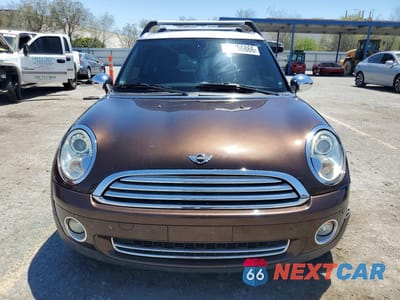 Piąte zdjęcie samochodu w środku: 2008 MINI COOPER CLUBMAN VIN:WMWML33598TJ46048 - miniatura