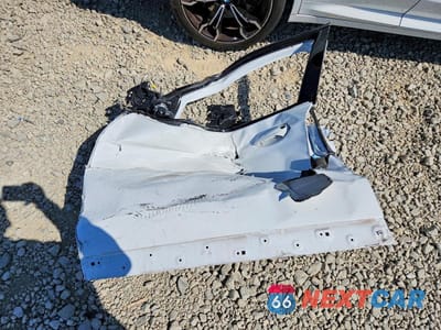 Zdjęcie 13 z 14 samochodu: 2024 BMW X4 M VIN:5YM23EC01R9U35960 - miniatura