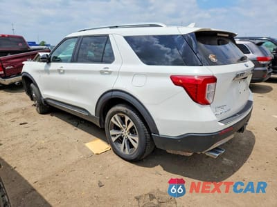 Trzecie zdjęcie samochodu z tyłu: 2020 FORD EXPLORER PLATINUM VIN:1FM5K8HC5LGA24685 - miniatura