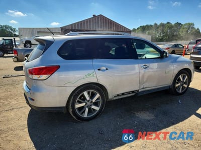 Trzecie zdjęcie samochodu z tyłu: 2015 NISSAN PATHFINDER PLATINUM VIN:5N1AR2MN4FC604245 - miniatura