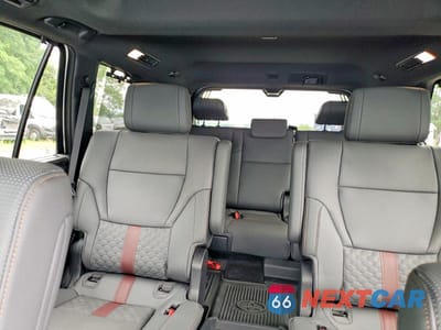 Zdjęcie 10 z 13 samochodu: 2026 TOYOTA SEQUOIA CAPSTONE VIN:7SVAAABA3TX076228 - miniatura