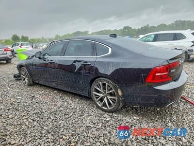 Drugie zdjęcie samochodu z przodu: 2018 VOLVO S90 T5 MOMENTUM VIN:LVY982AK2JP025107 - miniatura