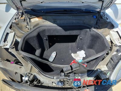 Zdjęcie 11 z 13 samochodu: 2013 TESLA MODEL S VIN:5YJSA1CG7DFP07530 - miniatura