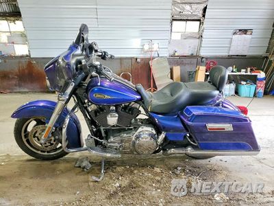 Trzecie zdjęcie samochodu z tyłu: 2009 HARLEY DAVIDSON FLHX VIN:1HD1KB4199Y643098 - miniatura