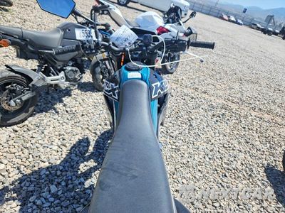 Zdjęcie 6 z 9 samochodu: 2023 KAWASAKI KLX300 E VIN:ML5LXBE14PDA24291 - miniatura