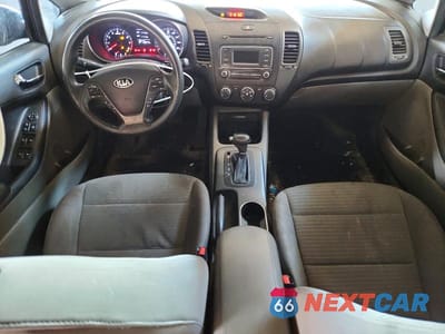Zdjęcie 8 z 12 samochodu: 2014 KIA FORTE LX VIN:KNAFX4A63E5082040 - miniatura