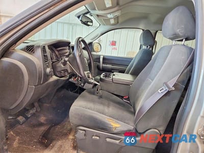 Zdjęcie 7 z 12 samochodu: 2008 CHEVROLET SILVERADO K1500 VIN:3GCEK13388G253554 - miniatura